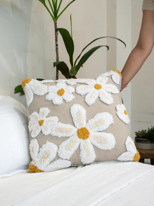 White Daisy Tufted Cushion Covers